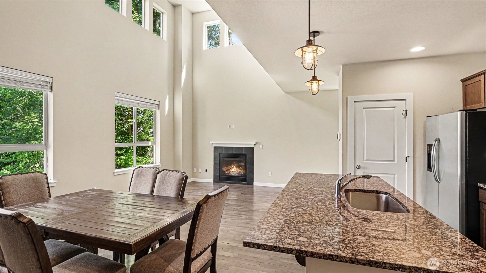 16533 2nd Park Southeast Bothell, WA 98012 - Photo 8 of 31