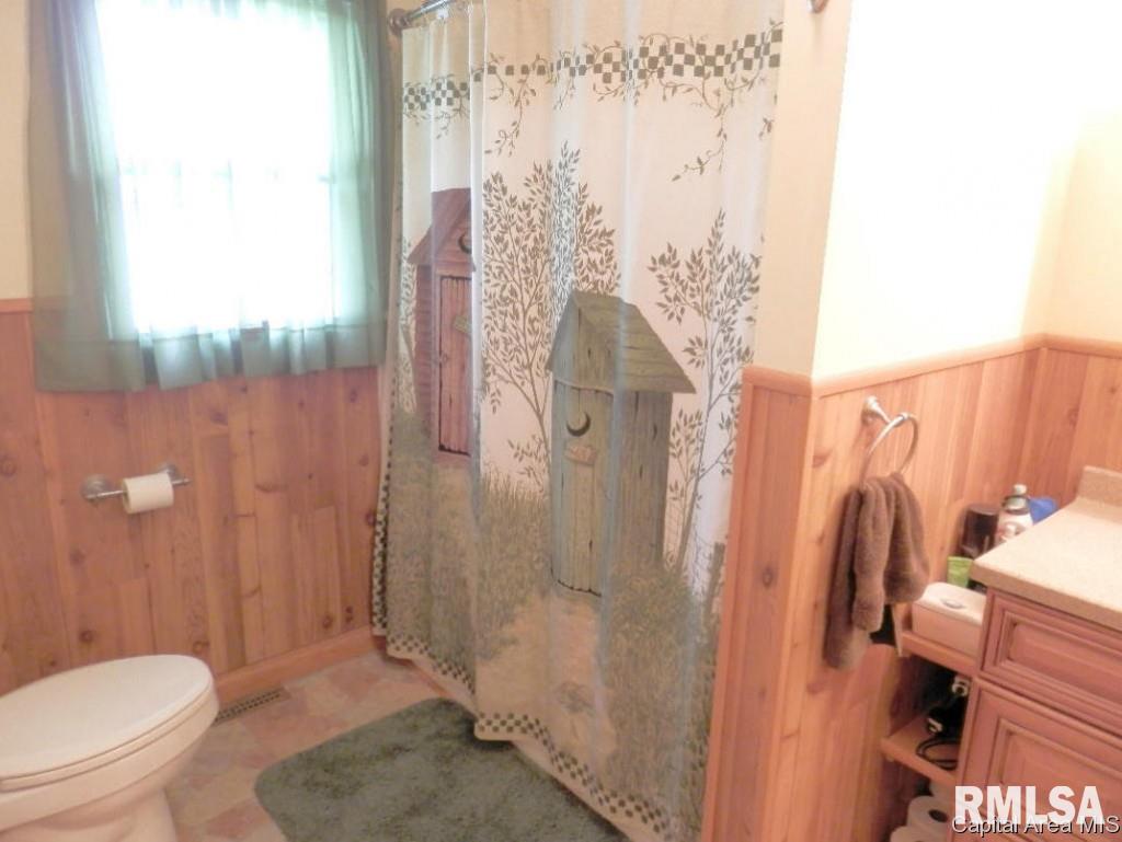 109 E Centre Rio, IL 61472 - Photo 28 of 35 Gallery Image 28