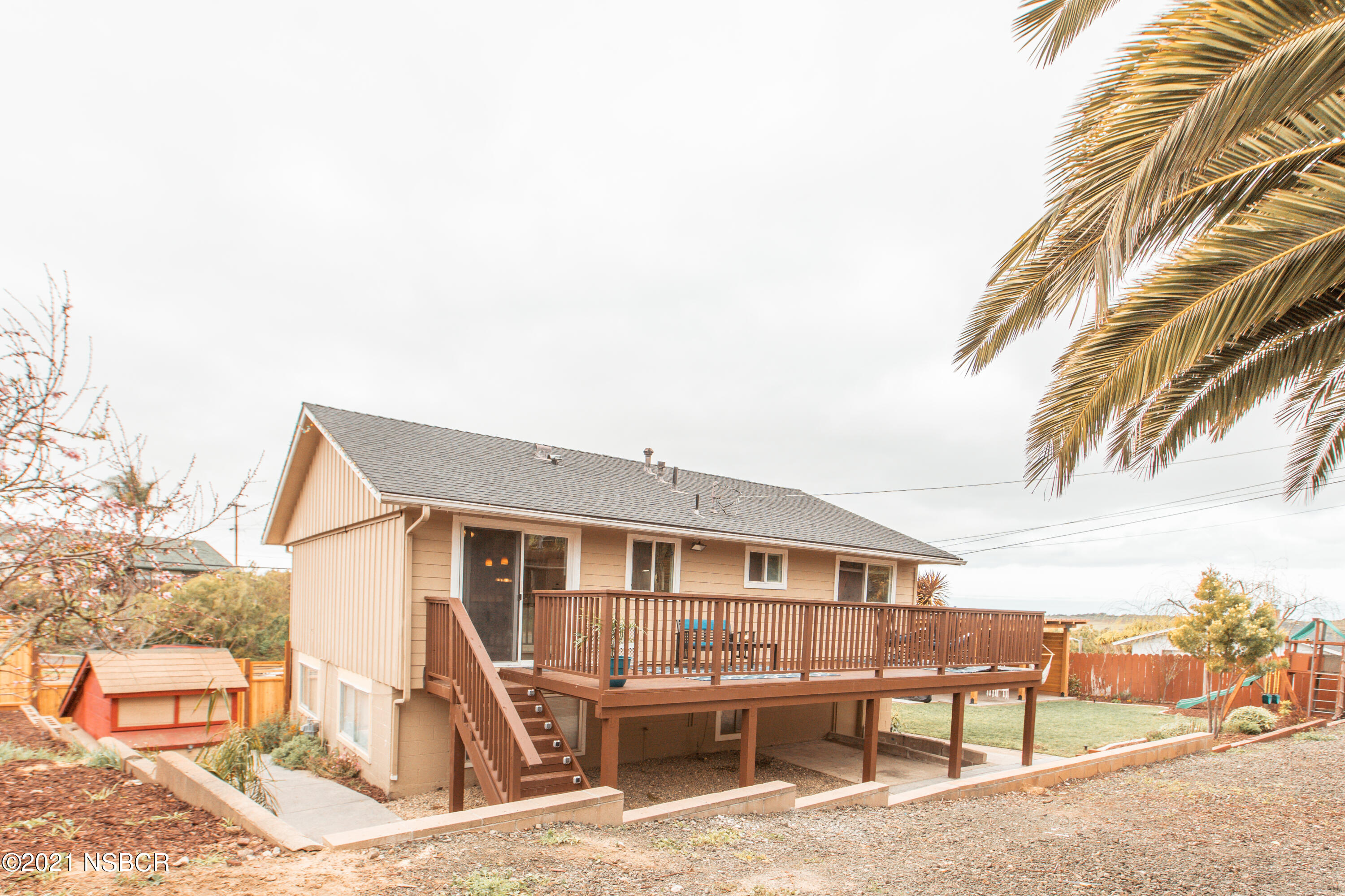 4049 Solar Way Lompoc, CA 93436 - Photo 19 of 24 4049 SOLAR WAY-23