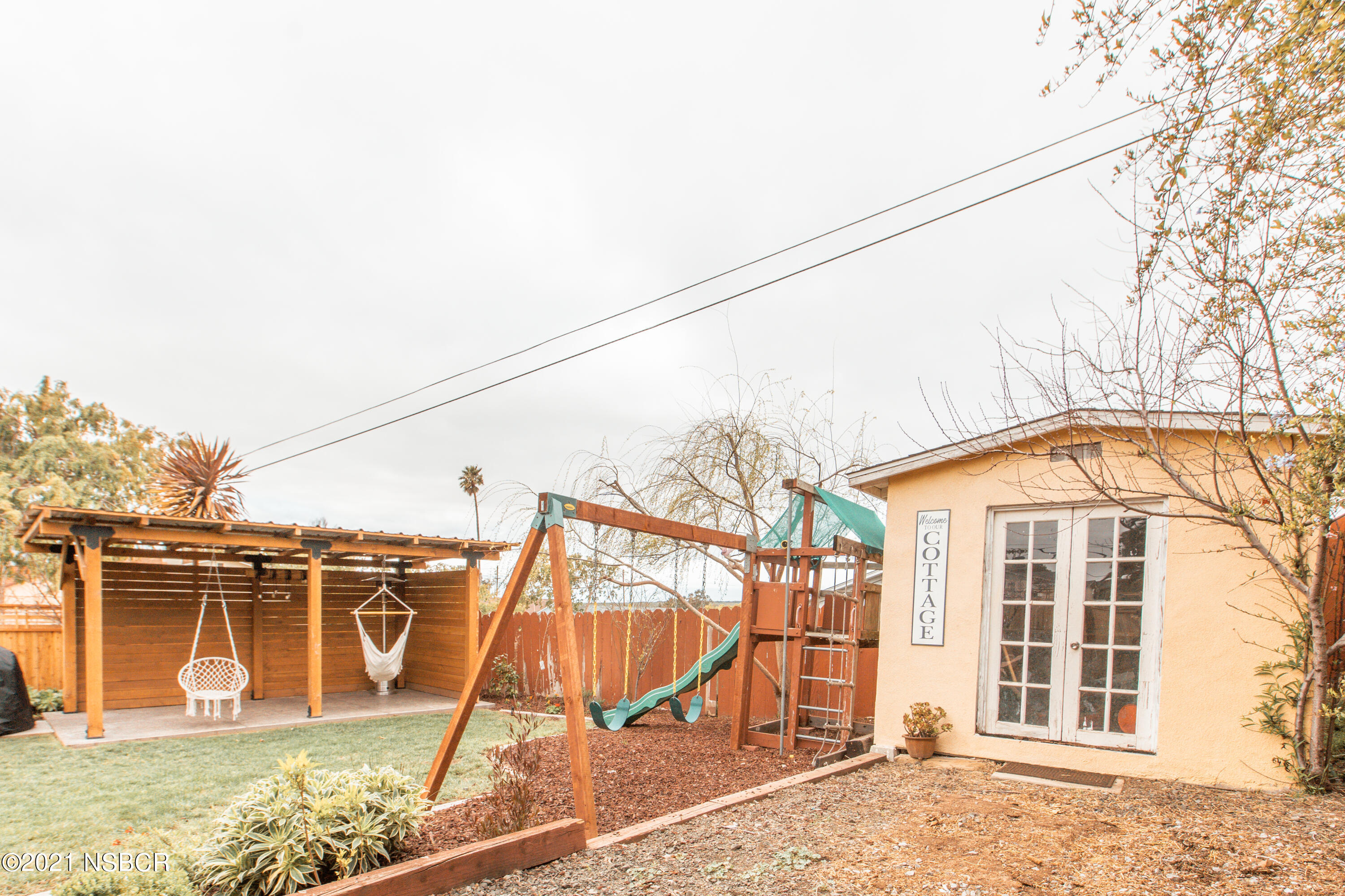 4049 Solar Way Lompoc, CA 93436 - Photo 20 of 24 4049 SOLAR WAY-25