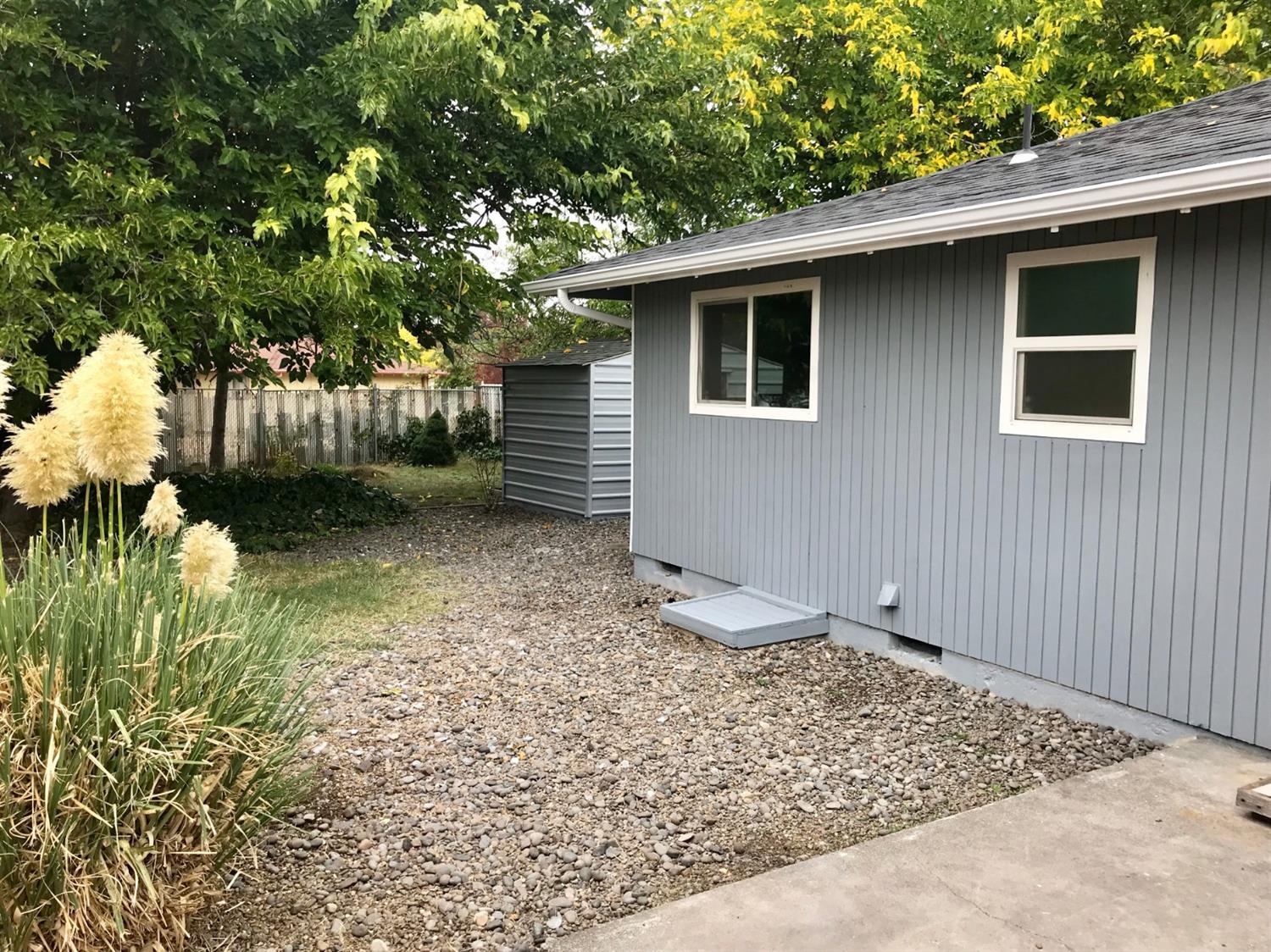 1839 Roberts Road Medford, OR 97504 - Photo 15 of 22 Additional Photo