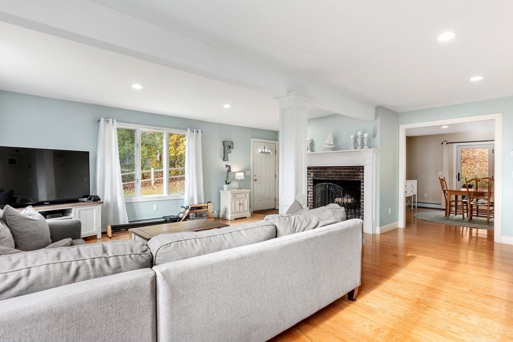 22 River Road Merrimac, MA 01860 - Photo 15 of 41
