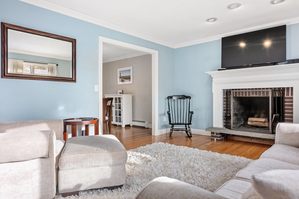 22 River Road Merrimac, MA 01860 - Photo 2 of 41