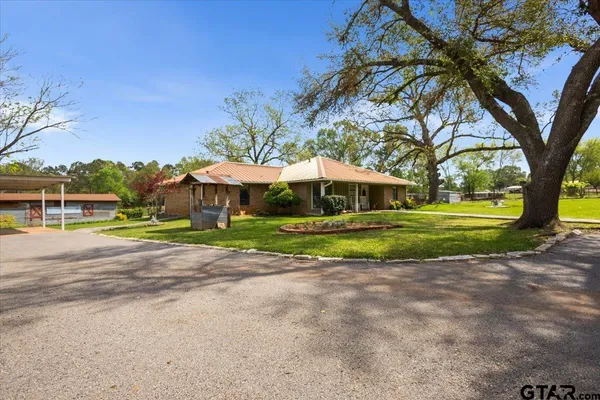 $445,000 | 10509 County Road 456, Henderson, TX 75654