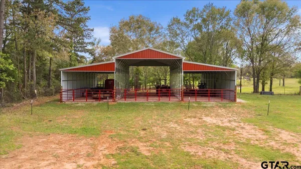 $445,000 | 10509 County Road 456, Henderson, TX 75654