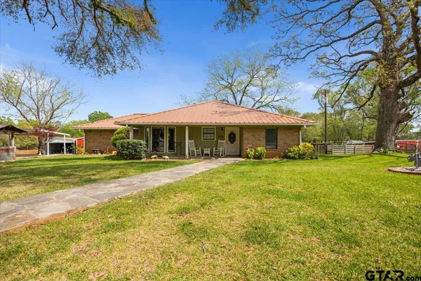 $445,000 | 10509 County Road 456, Henderson, TX 75654