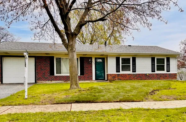 $2,750 | 230 Delaware Drive, Bolingbrook, IL 60440