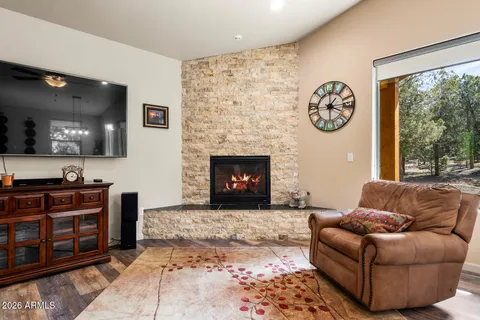 $625,000 | 3160 North Eagle Landing Road, Show Low, AZ 85901