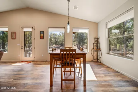 $625,000 | 3160 North Eagle Landing Road, Show Low, AZ 85901