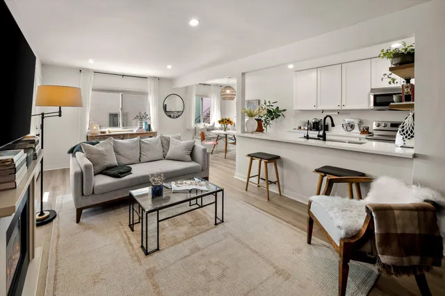 $685,000 | 5946 Hickory Street, Unit 2, Carpinteria, CA 93013