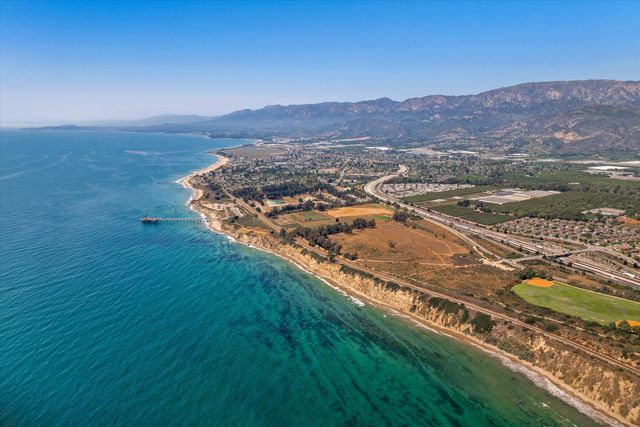 $685,000 | 5946 Hickory Street, Unit 2, Carpinteria, CA 93013