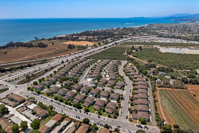 $685,000 | 5946 Hickory Street, Unit 2, Carpinteria, CA 93013