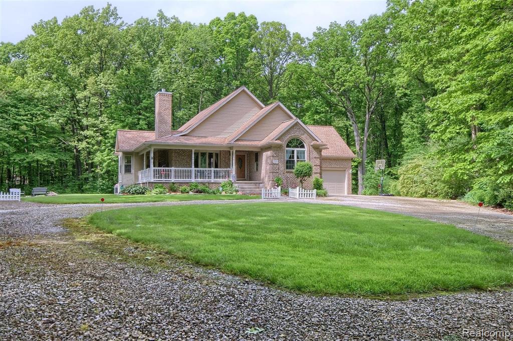 29098 Crawford Road Romulus, MI 48174 - Photo 1 of 38