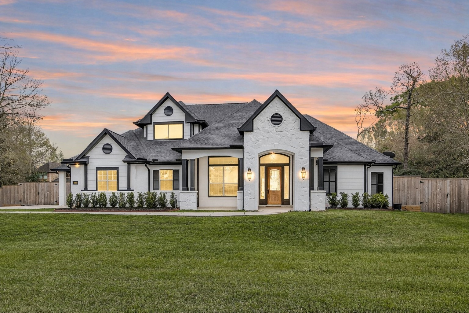 10004 Summer Ridge Lane Conroe, TX 77302 - Photo 1 of 50