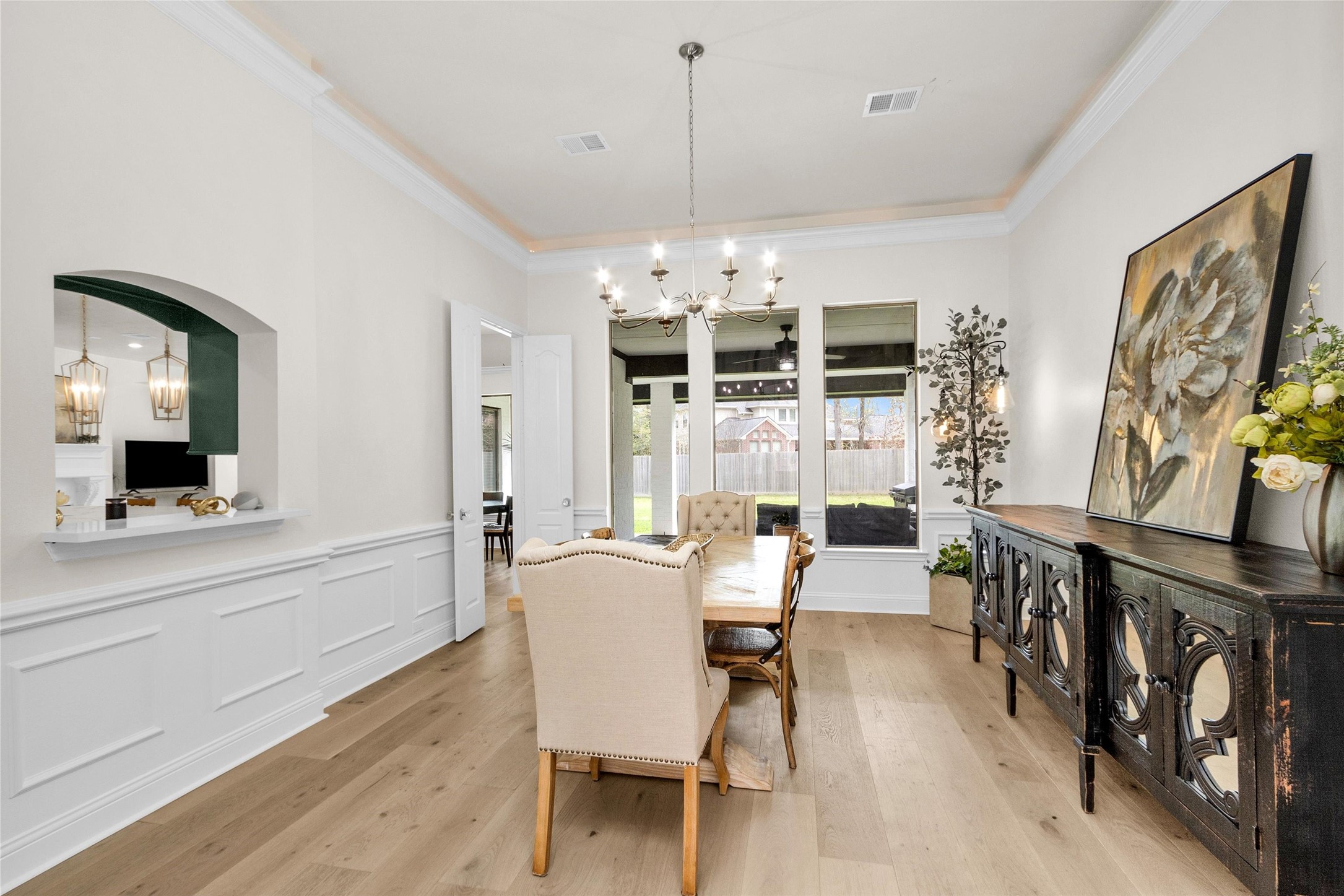 10004 Summer Ridge Lane Conroe, TX 77302 - Photo 11 of 50