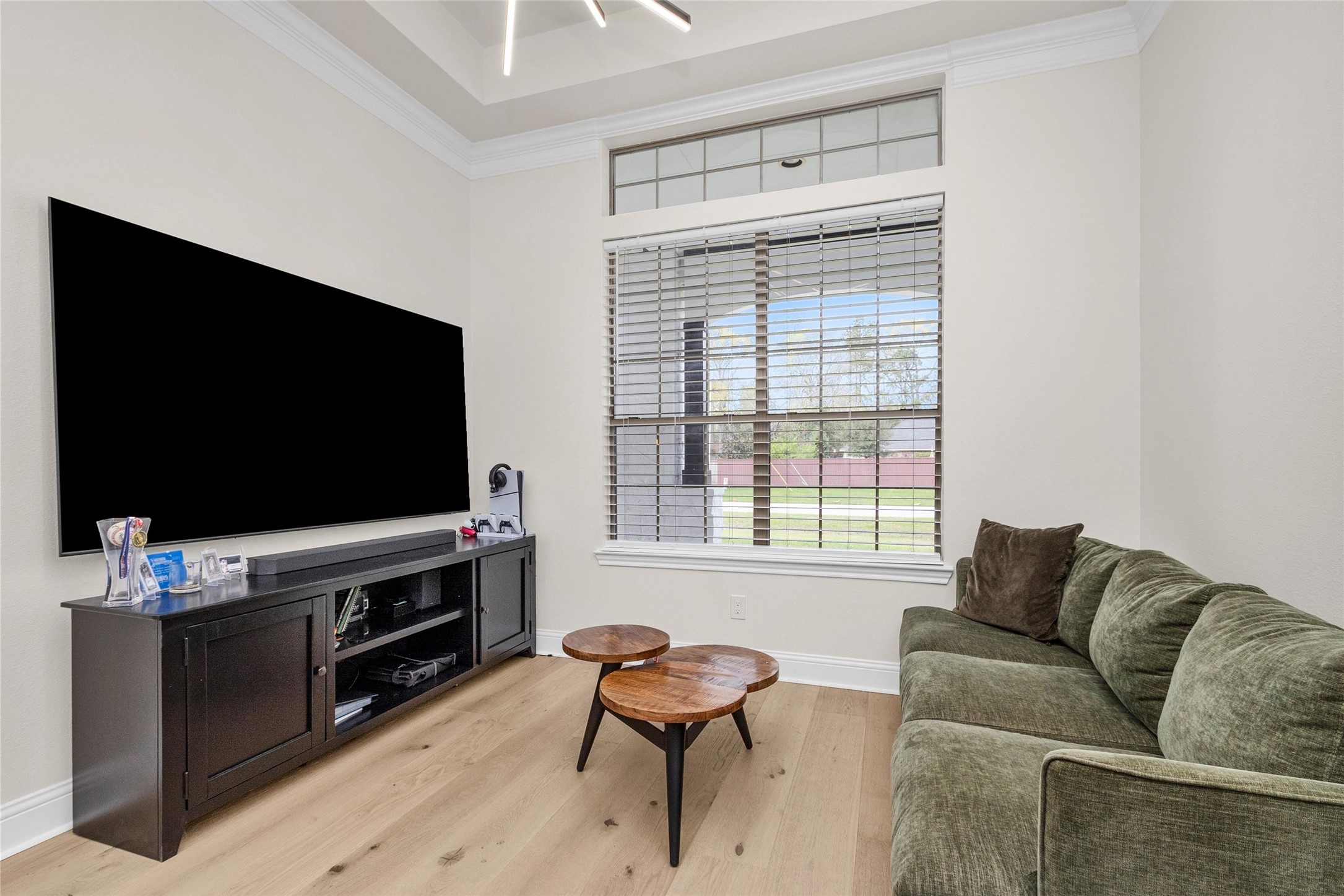 10004 Summer Ridge Lane Conroe, TX 77302 - Photo 9 of 50