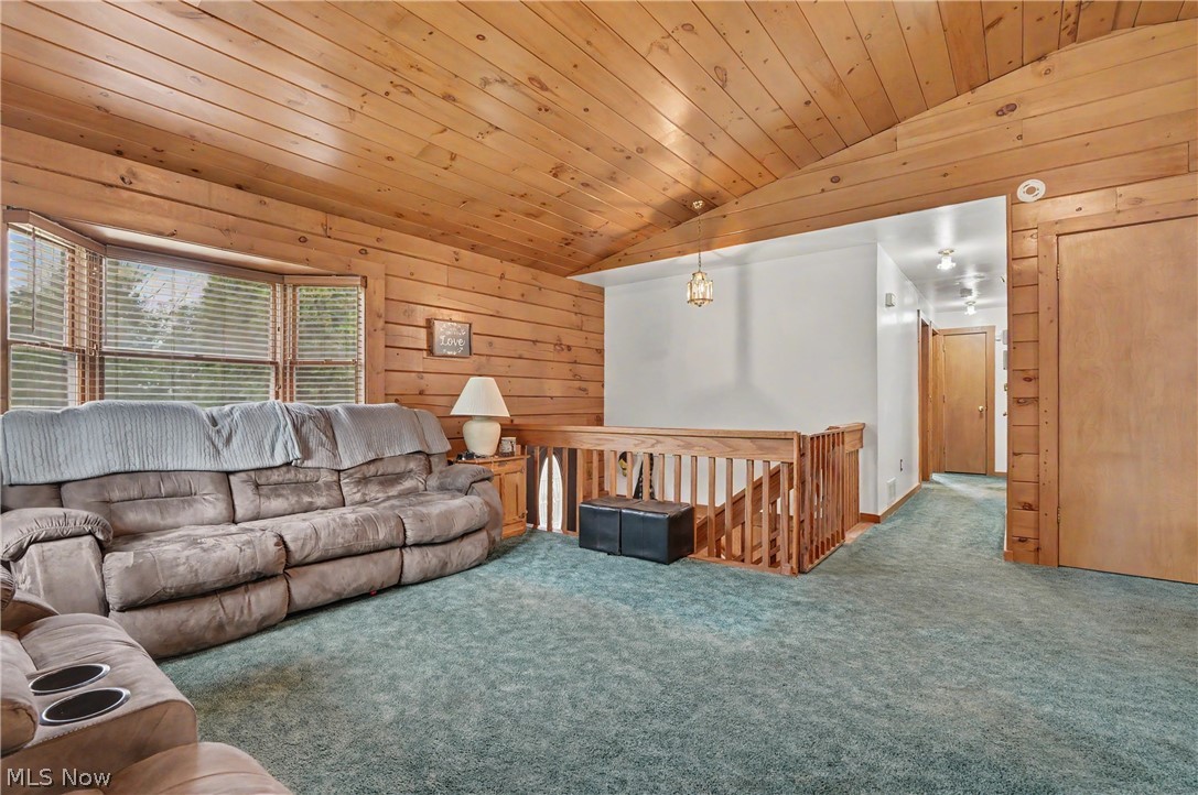 6092 Warren Road Cortland, OH 44410 - Photo 11 of 49 Gallery Image 11