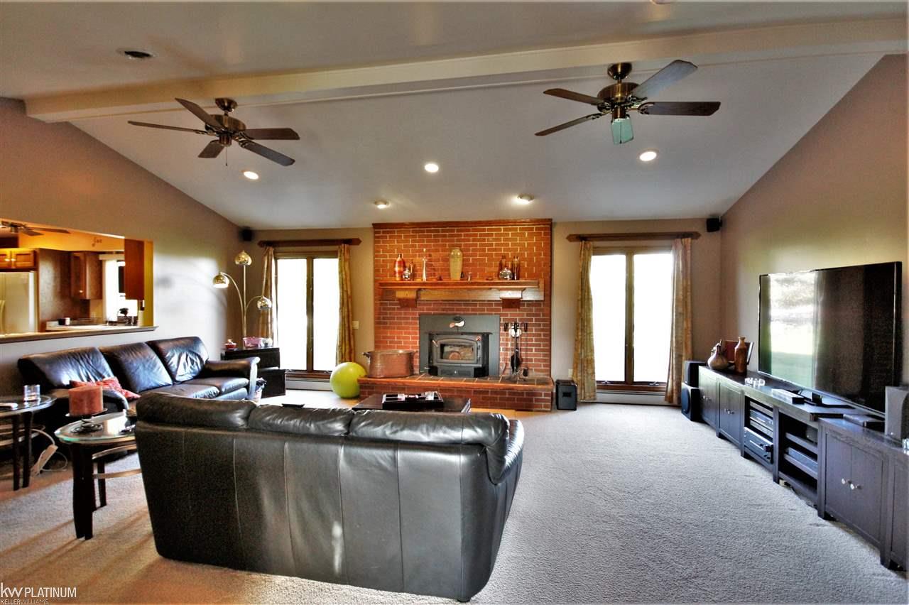 2407 Ellsworth Road Columbus, MI 48063 - Photo 21 of 35 31398695-20.JPG