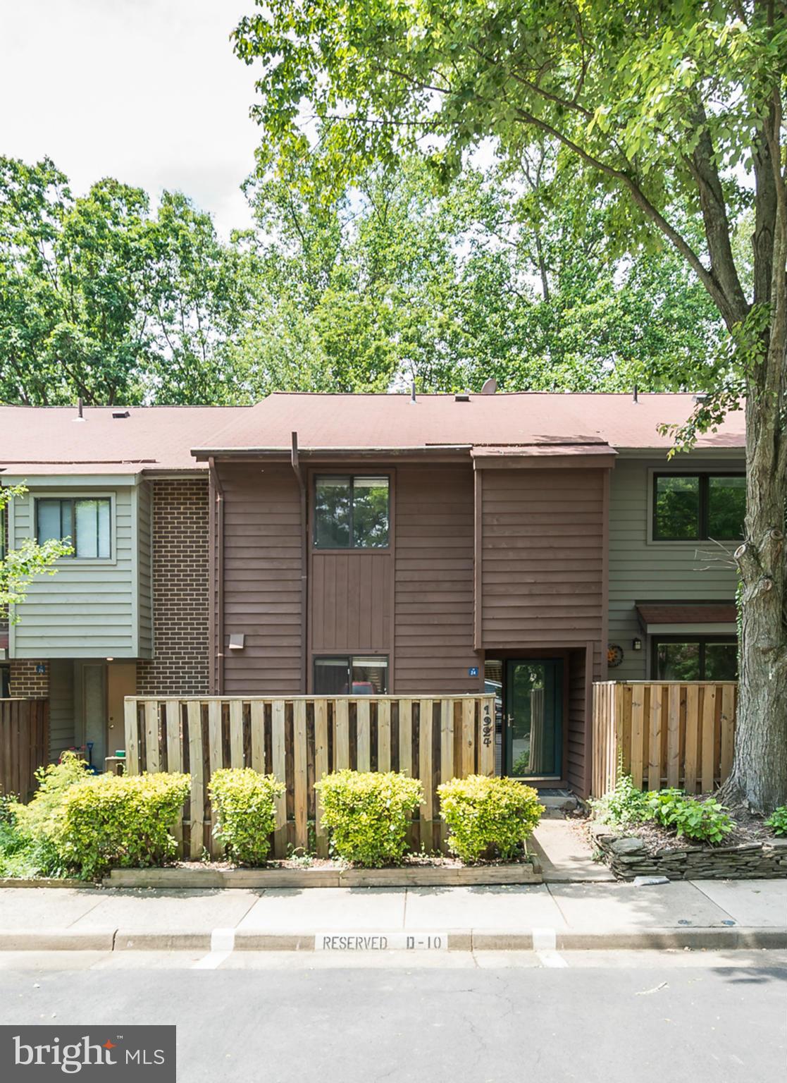 Great home close to Silver Line