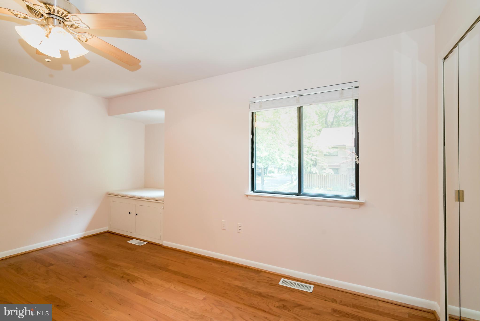 1924 Winterport Cluster Reston, VA 20191 - Photo 12 of 29 Bedroom (Master)