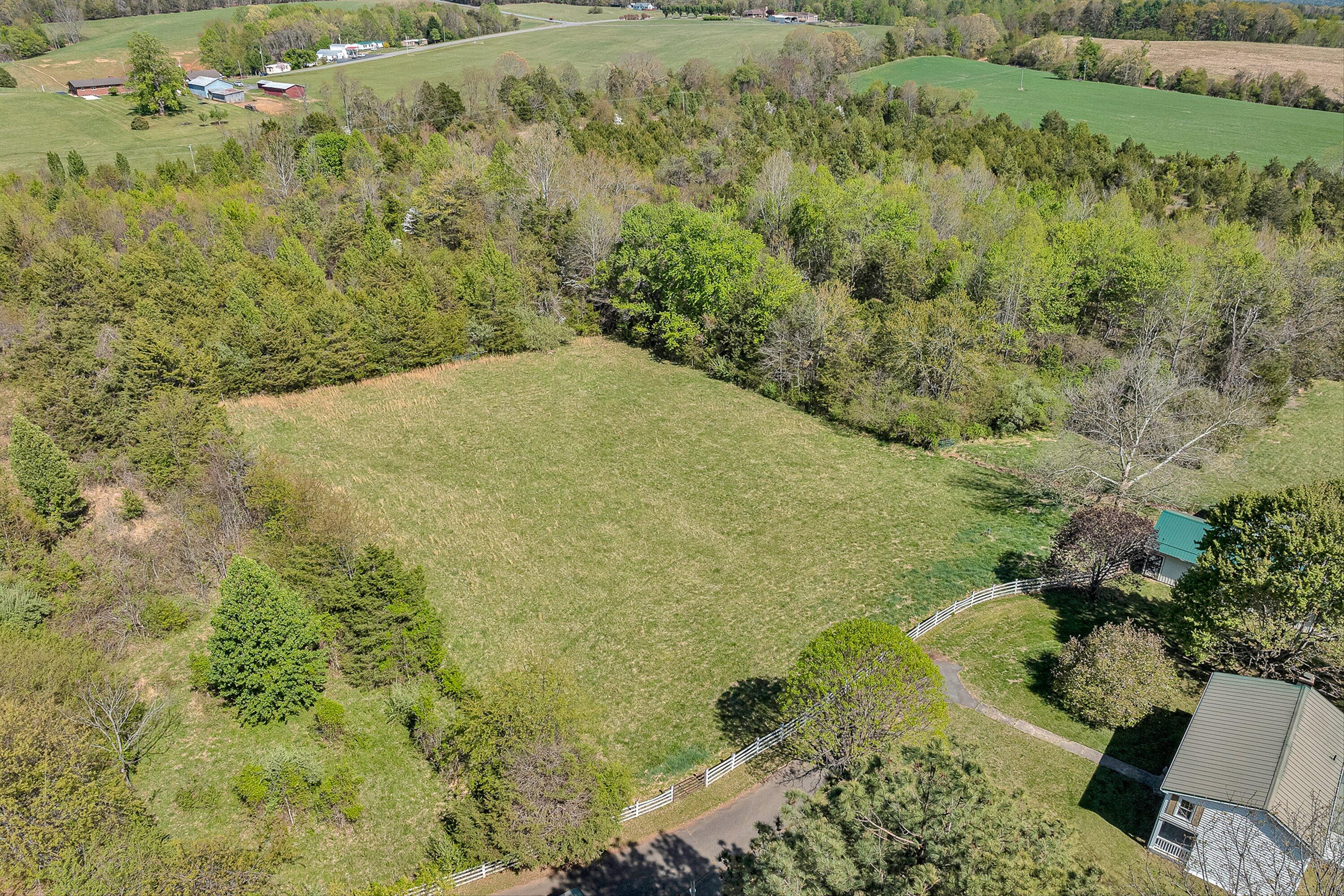 1220 Holley Ridge Road Henry, VA 24102 - Photo 66 of 69 67-VM-0985