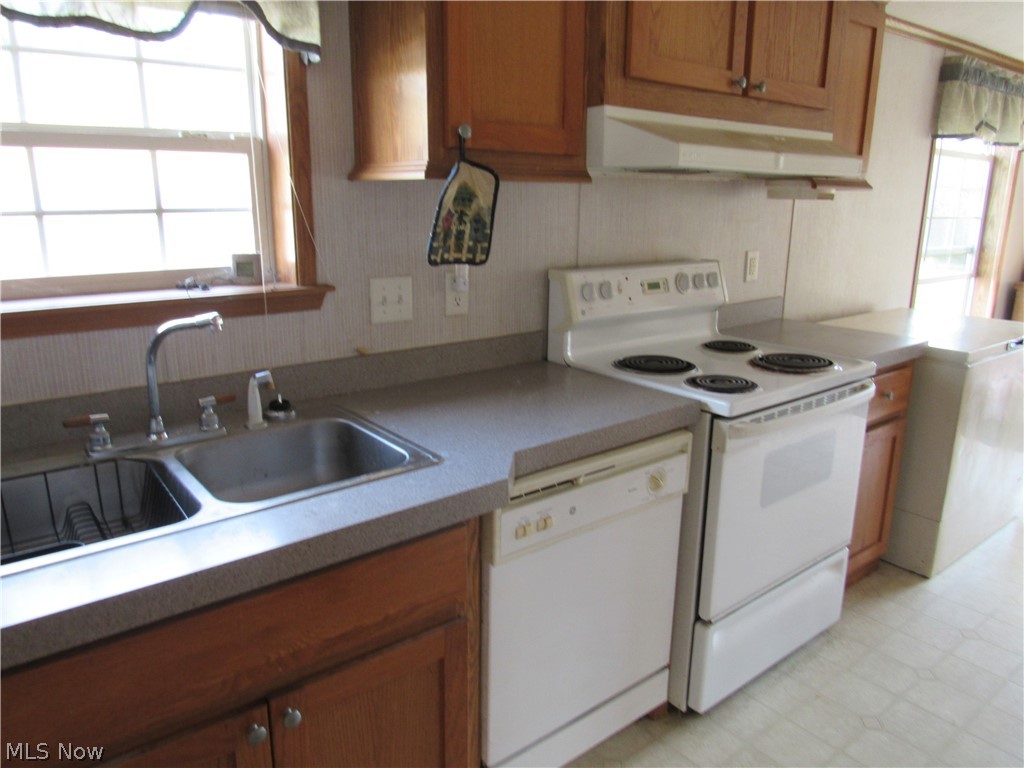400 Sundale Road Norwich, OH 43767 - Photo 2 of 15 Gallery Image 2