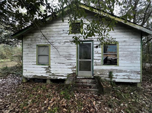 61088 North Mill Road Lacombe, LA 70445 - Photo 1 of 9