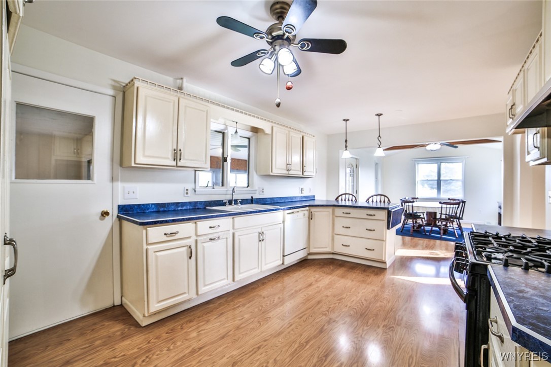 13676 Bloomingdale Road Newstead, NY 14001 - Photo 9 of 39 The charming kitchen is open onto the huge dining