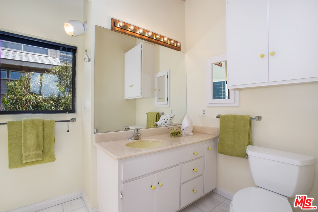 6627 Esplanade Playa del Rey, CA 90293 - Photo 28 of 38
