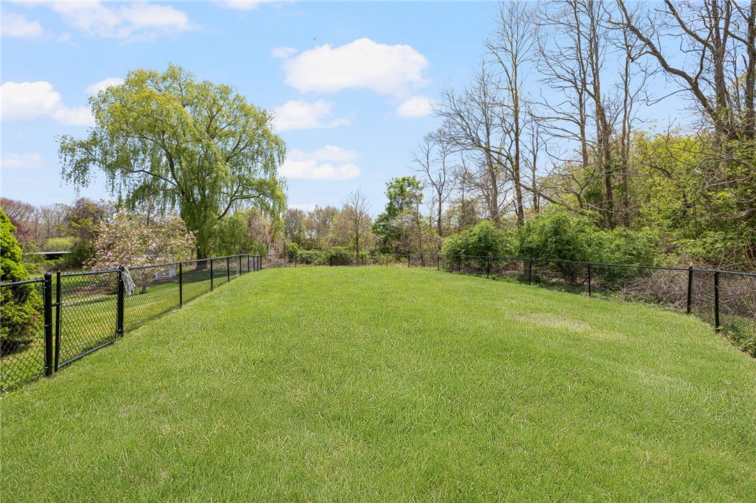 6 Country Road Warren, RI 02885 - Photo 46 of 50
