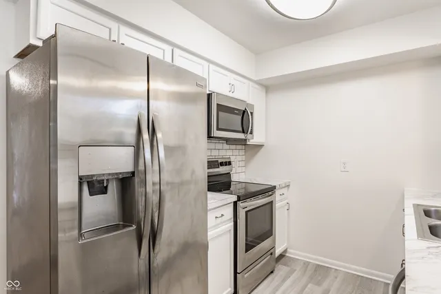 $258,000 | 3428 Ellyn Drive, Indianapolis, IN 46228