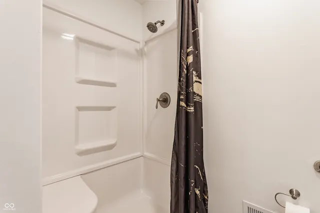 $258,000 | 3428 Ellyn Drive, Indianapolis, IN 46228