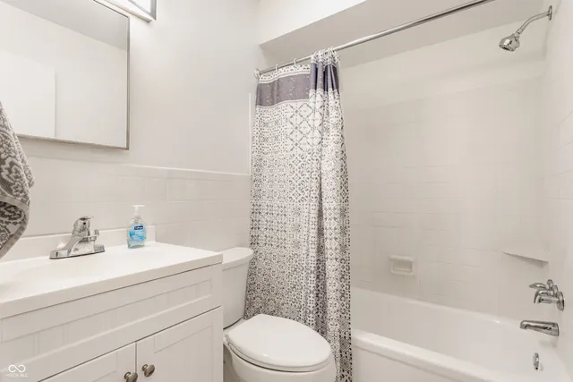 $258,000 | 3428 Ellyn Drive, Indianapolis, IN 46228