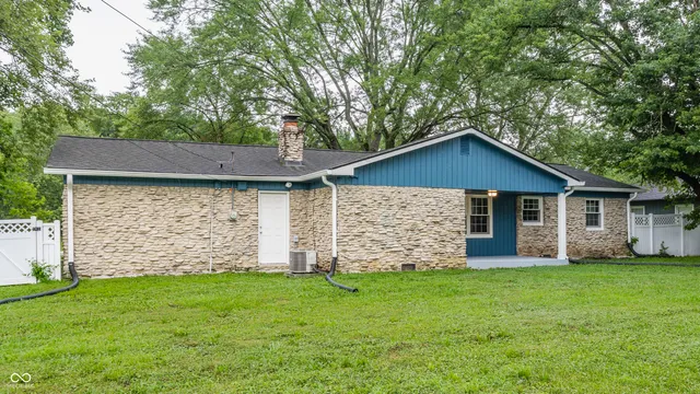 $258,000 | 3428 Ellyn Drive, Indianapolis, IN 46228