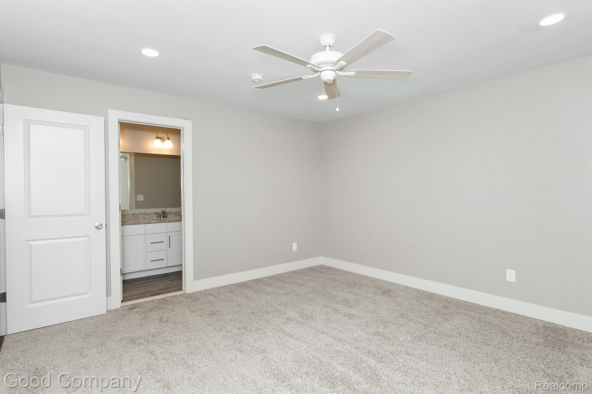 3462 Dunning Road Rochester, MI 48309 - Photo 25 of 50 Gallery Image 25