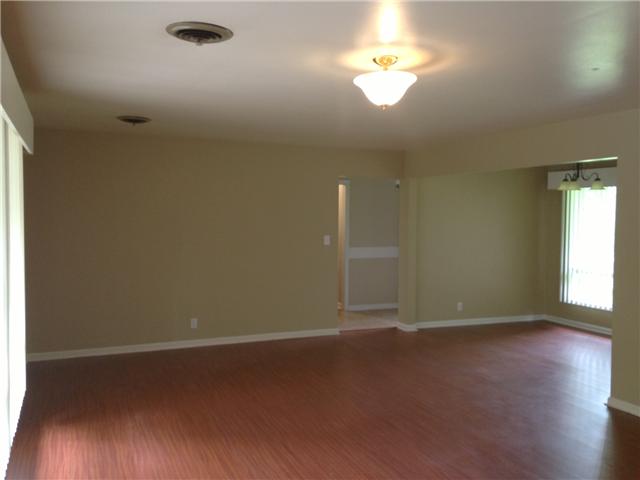 4618 Marion Road Cunningham, TN 37052 - Photo 5 of 16 View from the living room into the dining room. Great flow from living area to dining room. Great for entertaining.