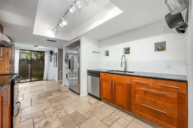 $225,000 | 4830 Pebble Beach Drive, Unit B, Orlando, FL 32811