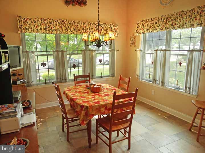 255 Sydney Road Southampton, PA 18966 - Photo 13 of 25 Breakfast Room