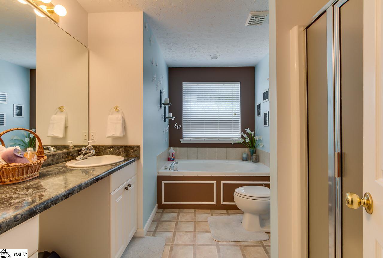 212 Jones Road Taylors, SC 29687 - Photo 22 of 33 Gallery Image 22