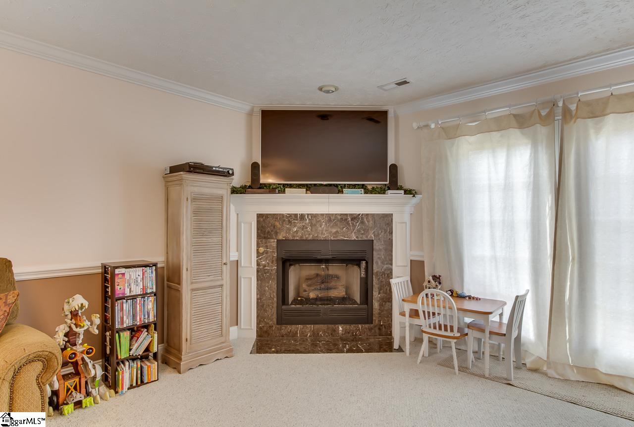 212 Jones Road Taylors, SC 29687 - Photo 8 of 33 Gallery Image 8