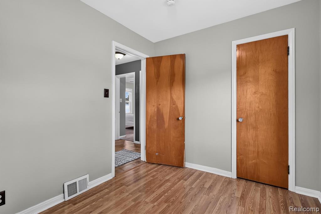 1215 Goddard Road Wyandotte, MI 48192 - Photo 37 of 49