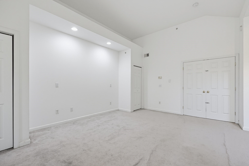 3103 Maple Brook Road, Unit 3103 Bellingham, MA 02019 - Photo 17 of 34