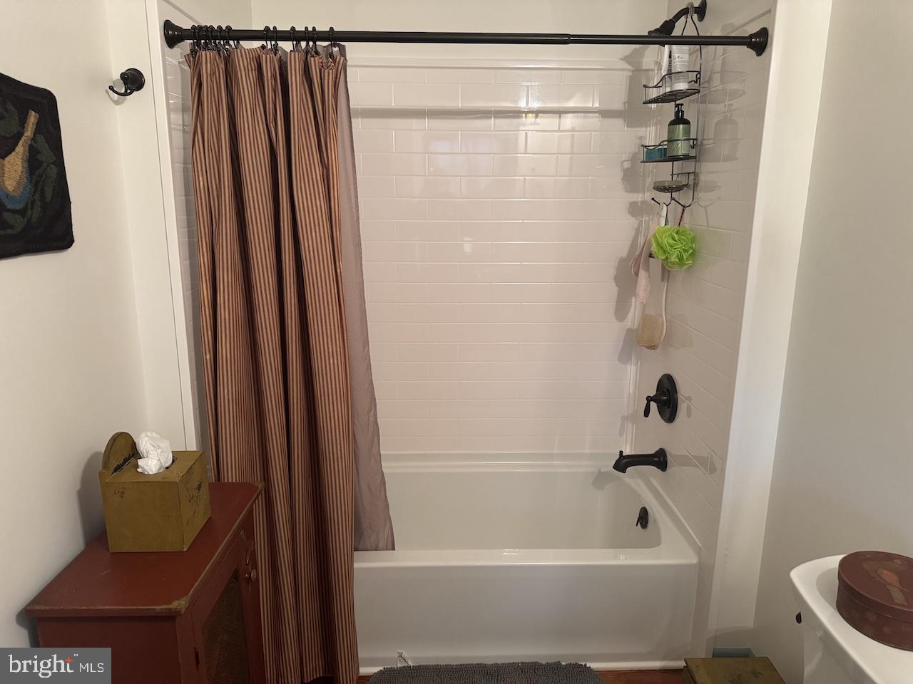 262 Orrtanna Road Orrtanna, PA 17353 - Photo 28 of 43 a bathroom with a shower and a tub