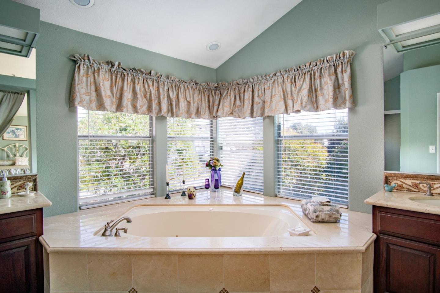 17684 River Run Road Salinas, CA 93908 - Photo 16 of 22 Gallery Image 16