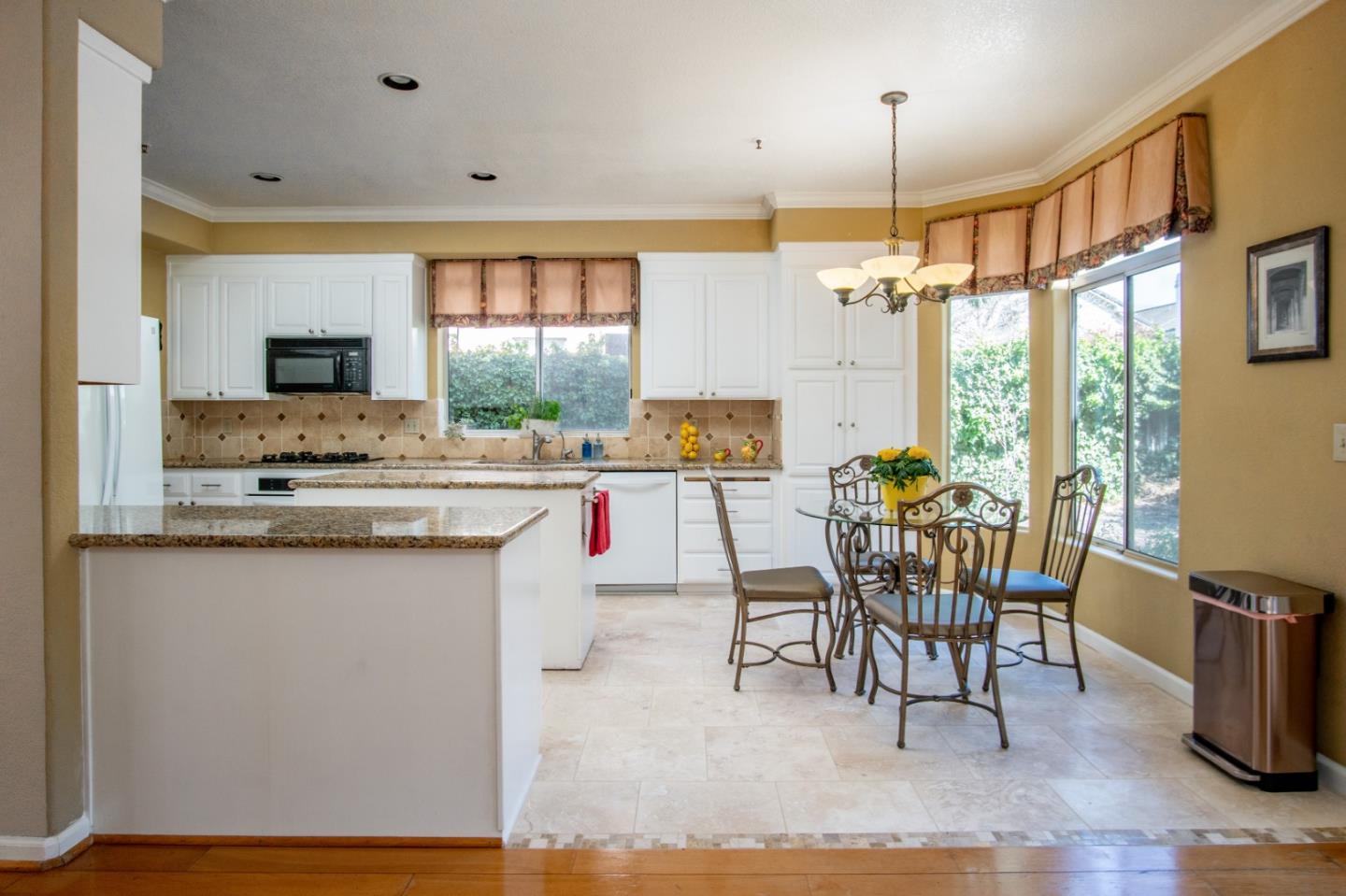 17684 River Run Road Salinas, CA 93908 - Photo 9 of 22 Gallery Image 9