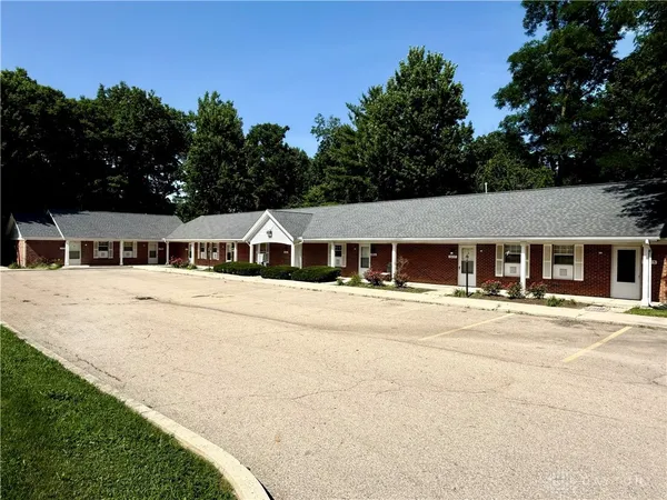 $325,000 | 5435 East Westbrook Road, Clayton, OH 45315