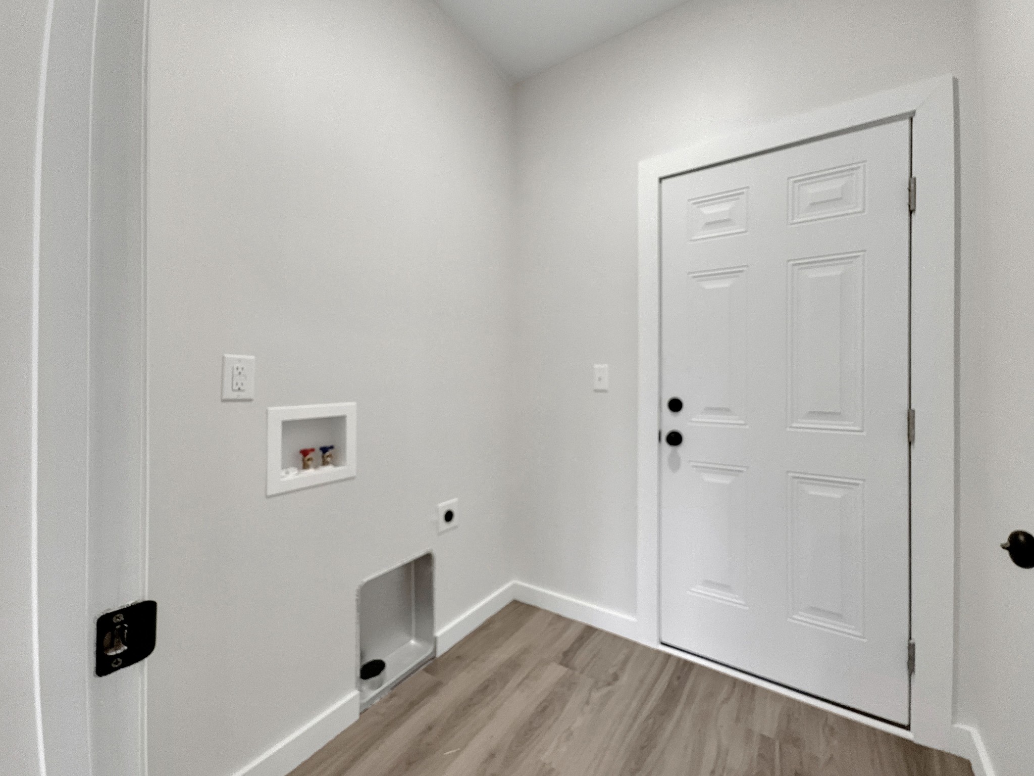 41 Sunny View Drive Carthage, TN 37030 - Photo 27 of 34 wooden floor in an empty room