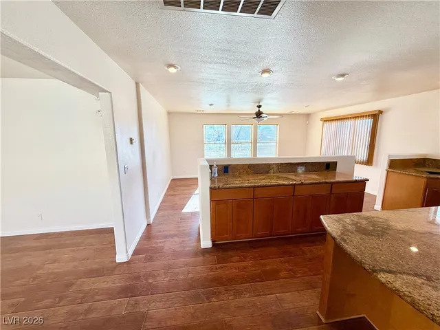 $2,100 | 1100 Dollar Street, Pahrump, NV 89048