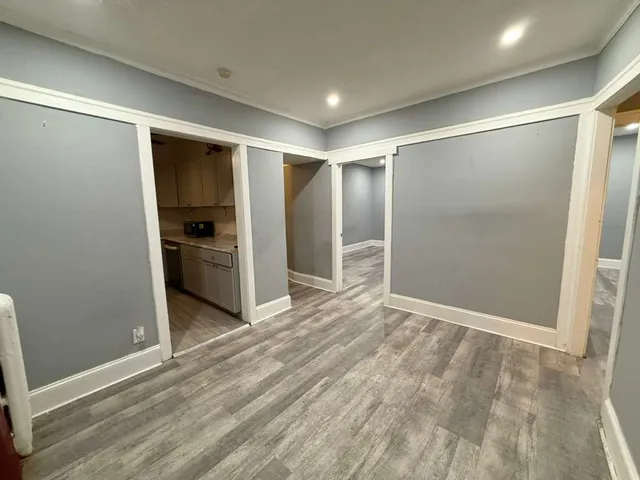 $1,749 | 1707 West Wallen Avenue, Unit 2G, Chicago, IL 60626