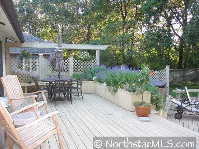 8360 Sunnyside Road Mounds View, MN 55112 - Photo 7 of 10 Gallery Image 7